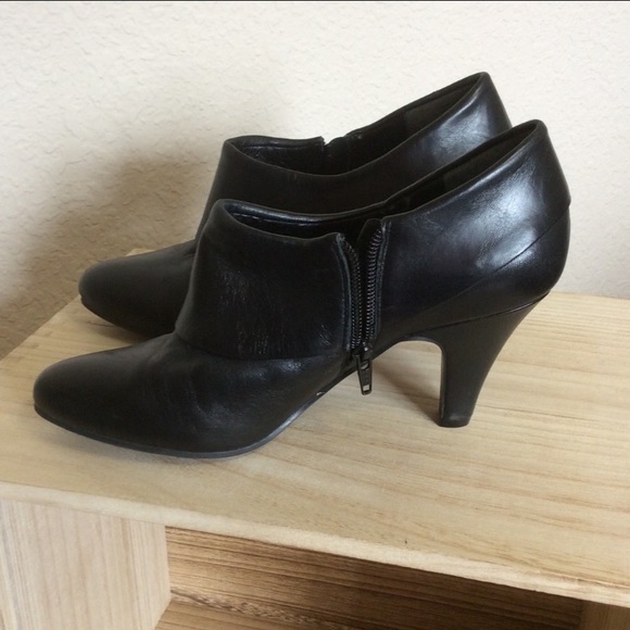 Arturo Chiang heeled booties - Picture 5 of 6